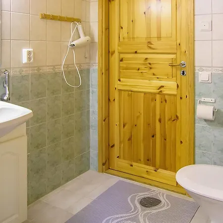 Ylaeneuvola Silta By Interhome *